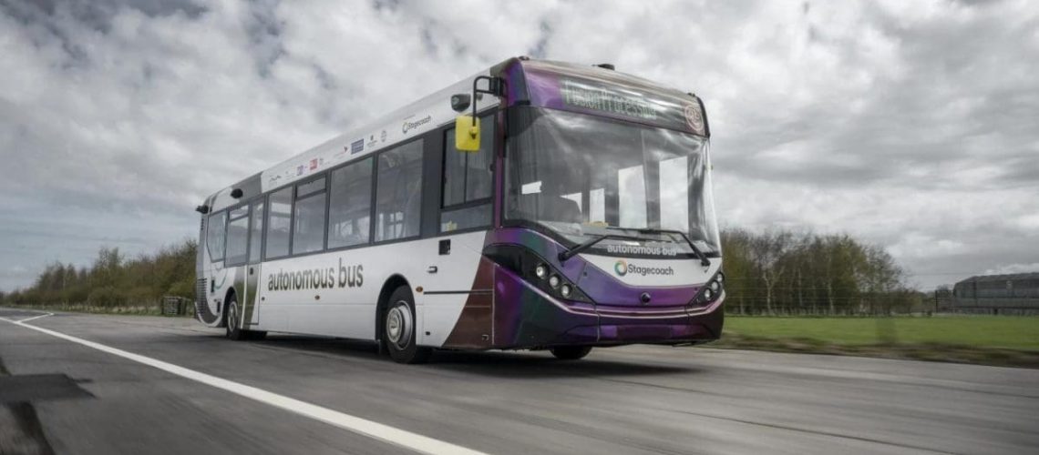 autobus-guida-autonoma.jpg