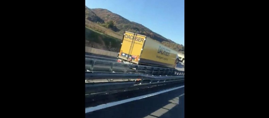 camion-contromano.jpg
