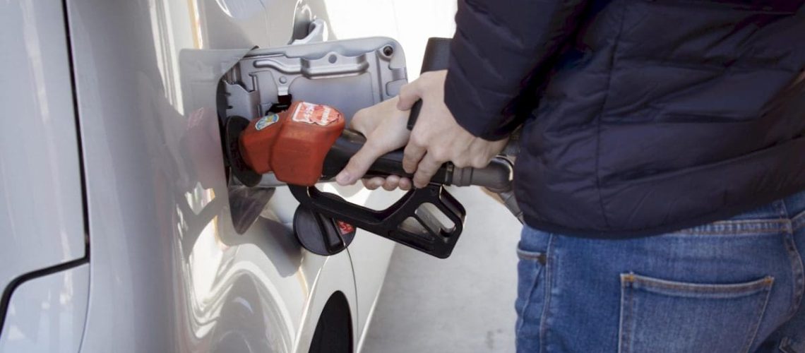 consumare-meno-benzina.jpg