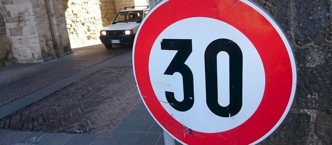 limite-30-centri-urbani.jpg