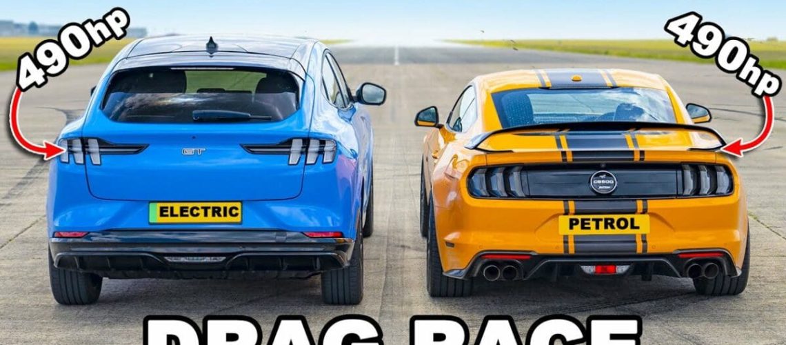 mustang-drag-race.jpg