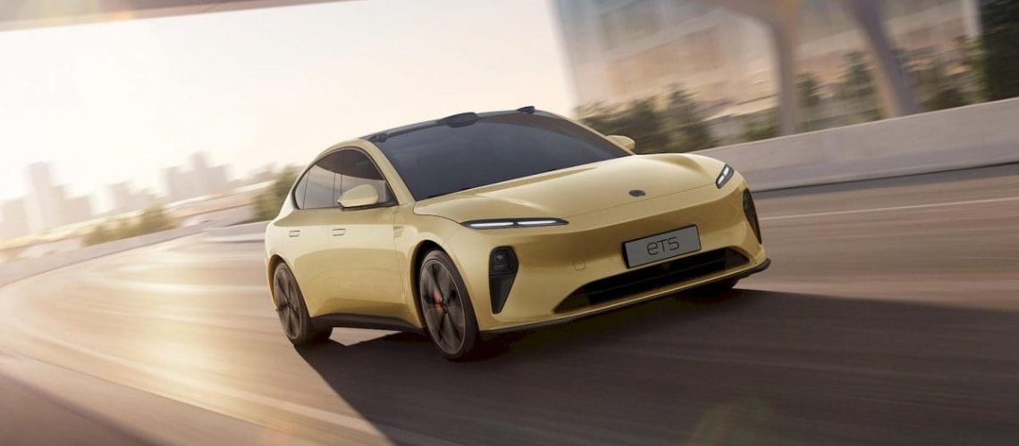 nio-et5-2.jpg