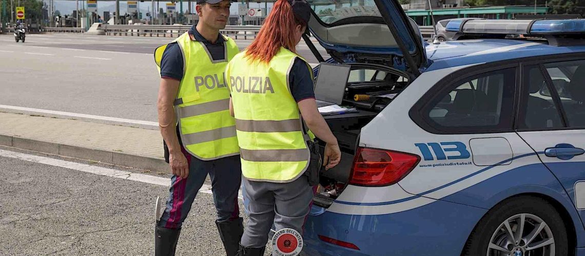 polizia-controlli-06.jpg