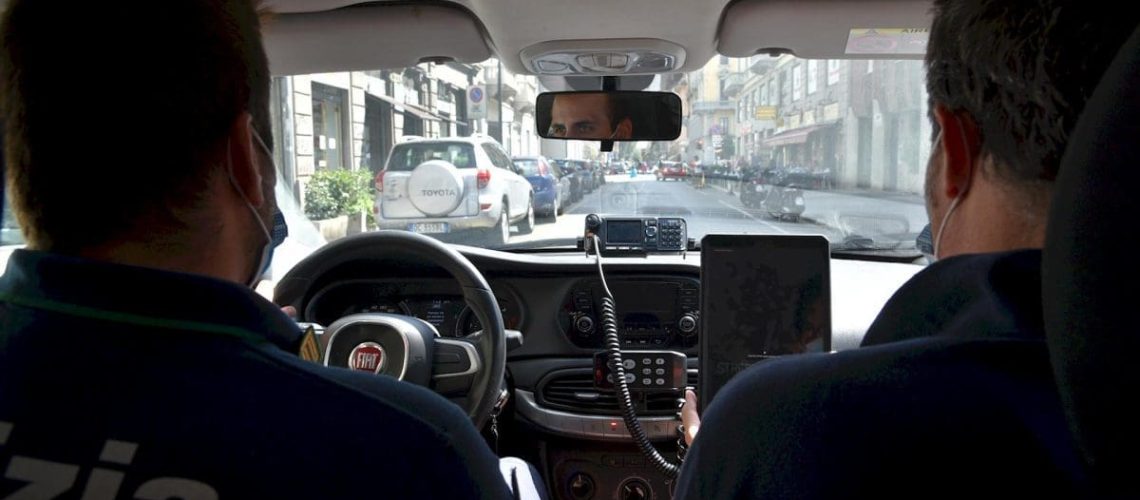 polizia-locale-milano-vigili.jpg
