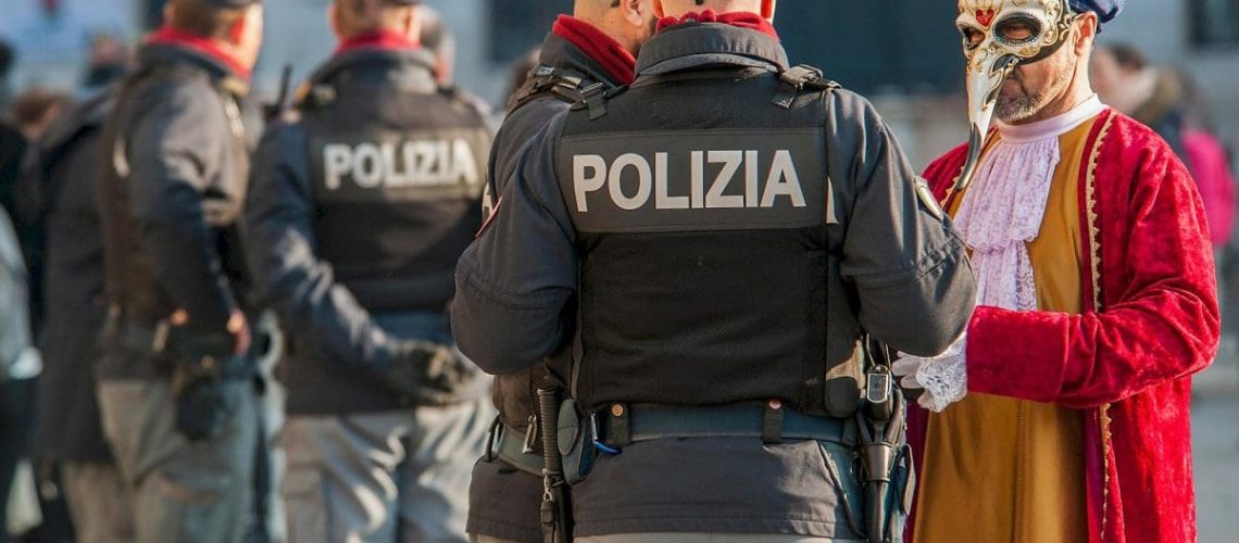polizia.jpg