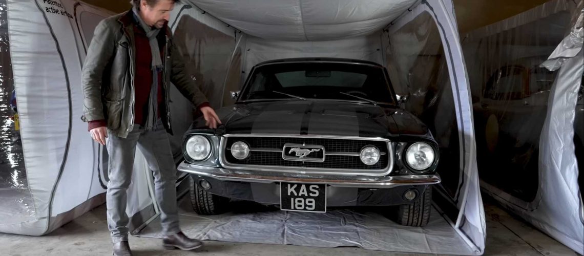 richard-hammond-vend-ses-supercars-pour-conduire-des-camionnettes
