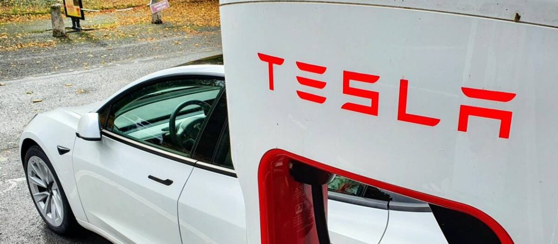tesla-model-y-lautonomie-sans-dependance