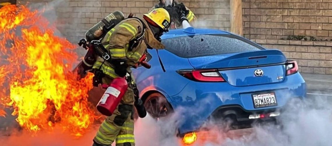 toyota-gt86-incendio.jpg