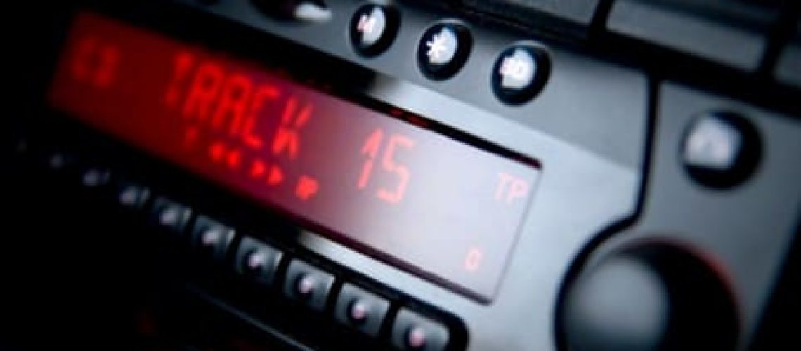 trouver-lautoradio-adapte